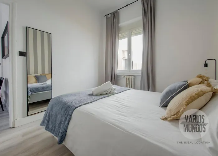 Central&Cool Apt 7pax en La Latina-Centro de Madrid